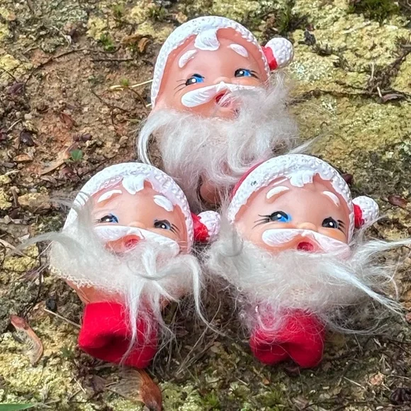 Trio of Terrific 1960’s Santa Light Covers! - Picture 4 of 9